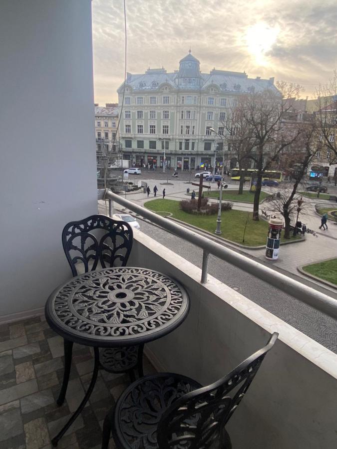 Avenue Apart Lviv Exterior photo